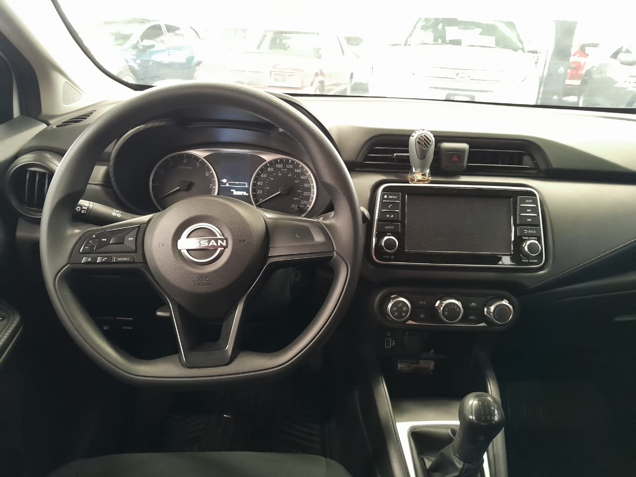 Nissan Versa Sense 2023
